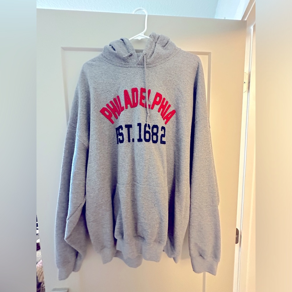 Men’s XXL Philadelphia hoodie. Like New no tags